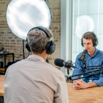 اعتقال أمريكي سرق طائرة وهدد بتحطيمها