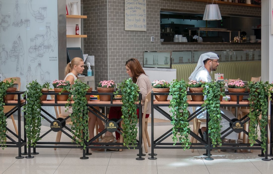 روسيا وأوكرانيا: زيلينسكي يزف “أنباء سارةً” للشعب الأوكراني متحدثا عن استعادة مناطق سكنية من القوات الروسية