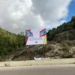 “محطة عنايا” تشهد أكبر الاستقبالات الشعبية خلوة لبابا الفاتيكان أمام ضريح القديس شربل