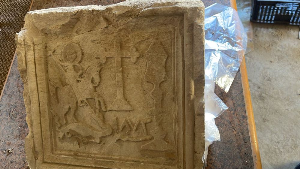 لبنان يستعد للقاء البابا لاوون… محطات ومنصات لمواكبة الزيارة التاريخية