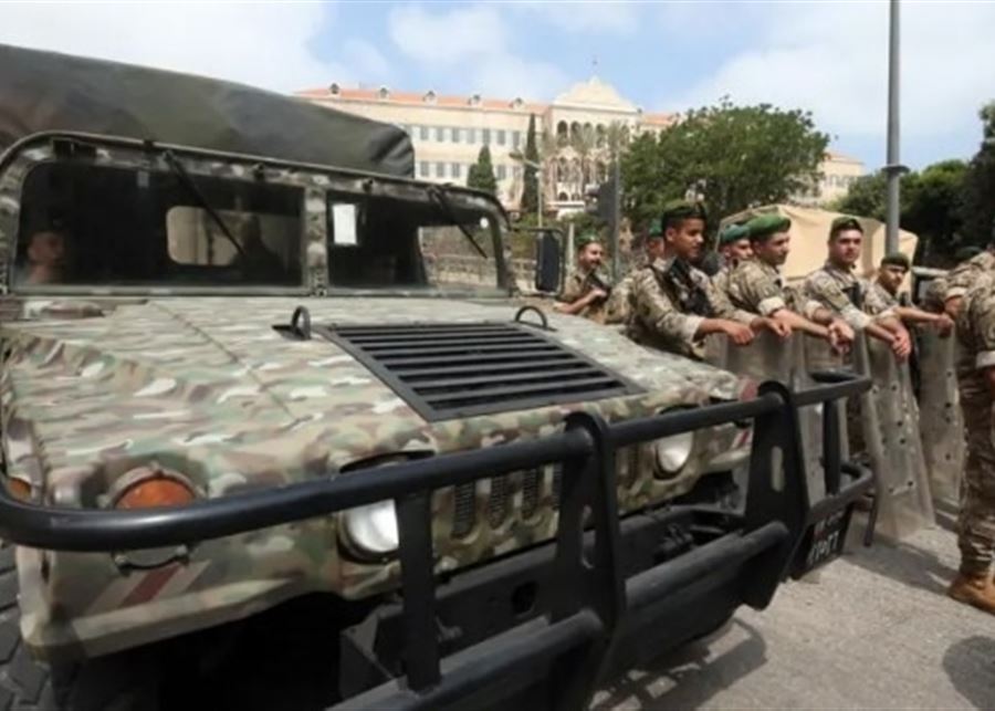 ما غاية وزير الدّفاع من تأخير تسريح العسكريّين سنة؟