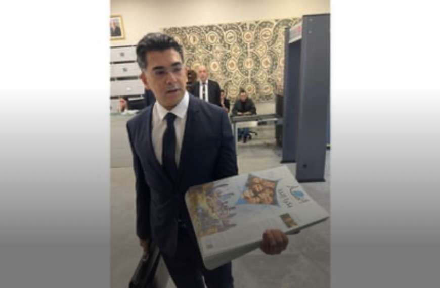 جرائد من وزير الإعلام للوزراء… ما السبب؟