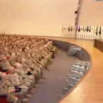 اجتماع استثنائي في اليرزة… ماذا أعلن قائد الجيش؟