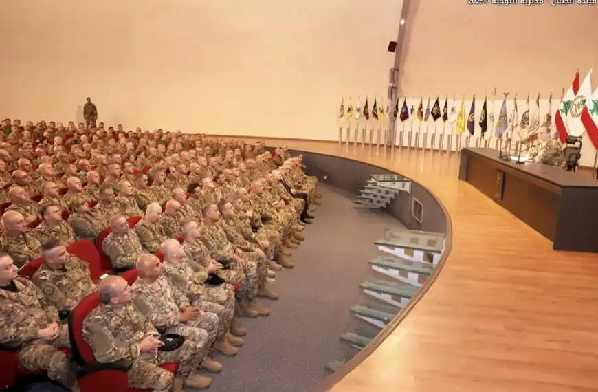 اجتماع استثنائي في اليرزة… ماذا أعلن قائد الجيش؟