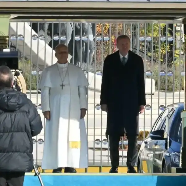 من ضريح أتاتورك إلى أردوغان… البابا يفتتح جولته…