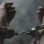 تفاصيل صادمة… طفلة تفقد حياتها ضرباً على يد والدها