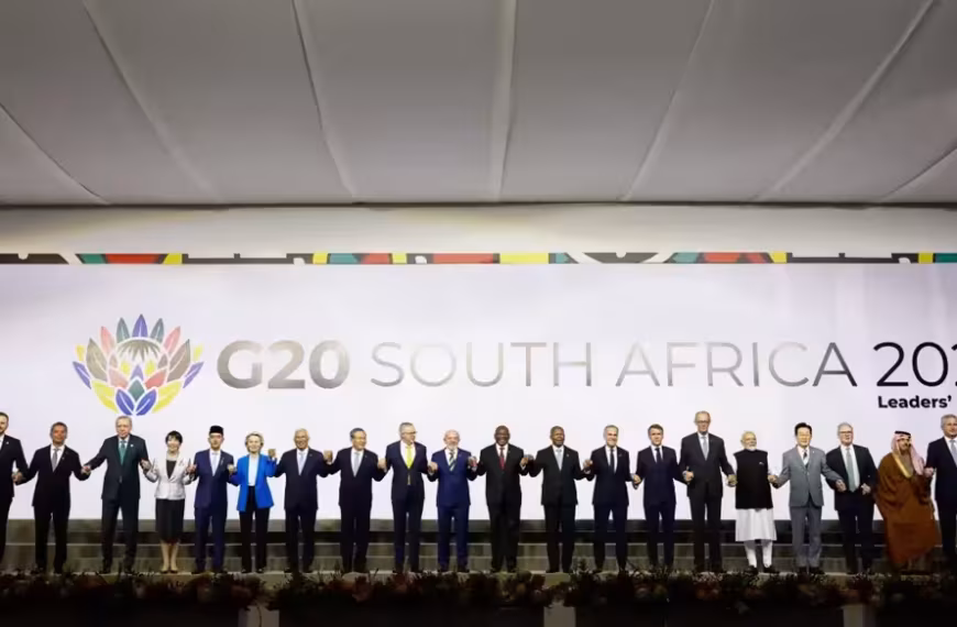 “الروس لن يفوا بوعدهم”… ماكرون يعلن عقد اجتماع…