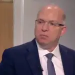 وزير العمل مستنكرًا العدوان على الضاحية: يستدعي ادانة دولية عاجلة