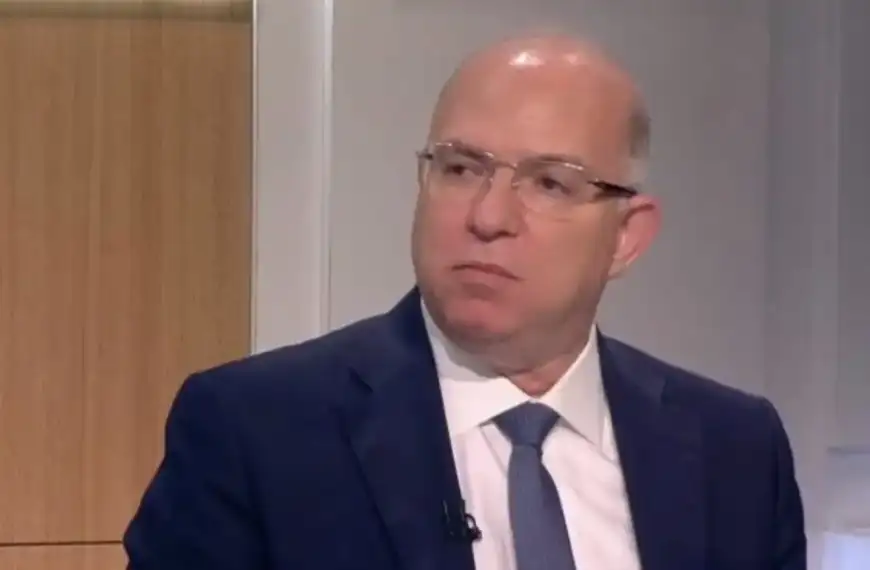 وزير العمل مستنكرًا العدوان على الضاحية: يستدعي ادانة…