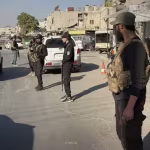 حمص… انتشار أمني وحظر تجول بعد جريمة قتل زوجين ووضع عبارات طائفية