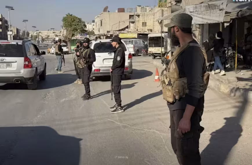 حمص… انتشار أمني وحظر تجول بعد جريمة قتل…