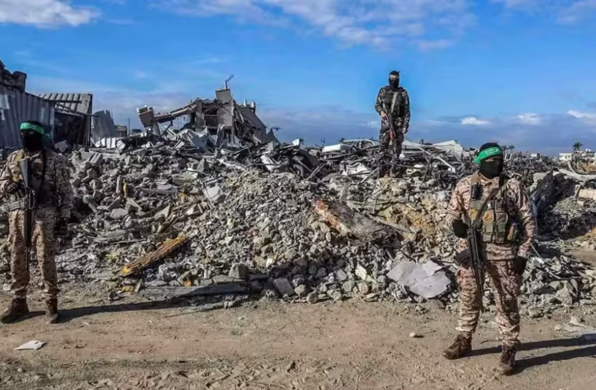 الجيش الإسرائيلي: قتلنا ٤٠ مسلحاً في أنفاق رفح…