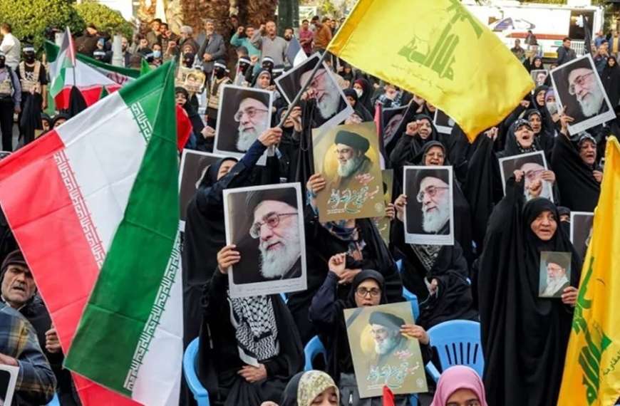 أحزاب ونواب “ممانعون” آثروا النأي عن “الحزب “