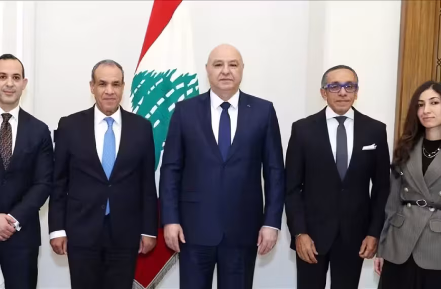 القاهرة: شهرُ الفُرَصِ الأخيرة