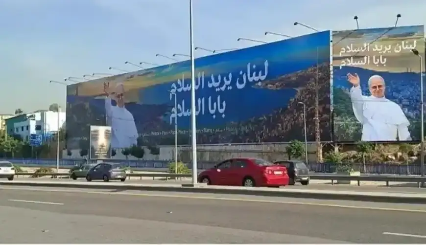 الحرب عشية عام على “تعليقها” كأنها على مشارف انفجار جديد… 120 ألفاً يزحفون لملاقاة البابا في «زيارة سلام» للبنان