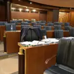 عدوان “يزرك” بري بالأرقام… ورئيس المجلس على عناده: تصعيد سياسي مرتقب قبل التسوية؟