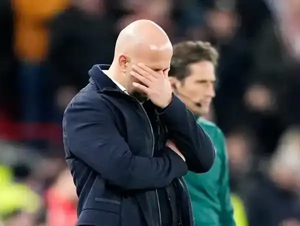 ليفربول يدخل النفق المظلم… وأرني سلوت على حافة…