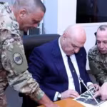 لبنان مكشوف أمام العالم: في السّياسة والمال