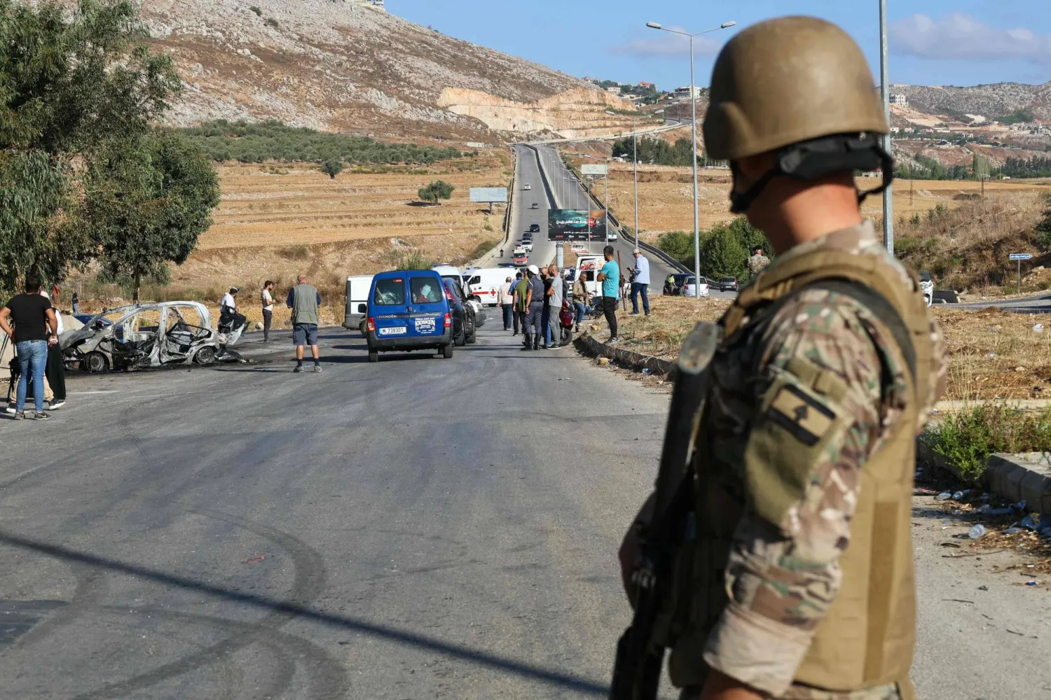 دوي انفجارات على طول الحدود اللبنانية الجنوبية