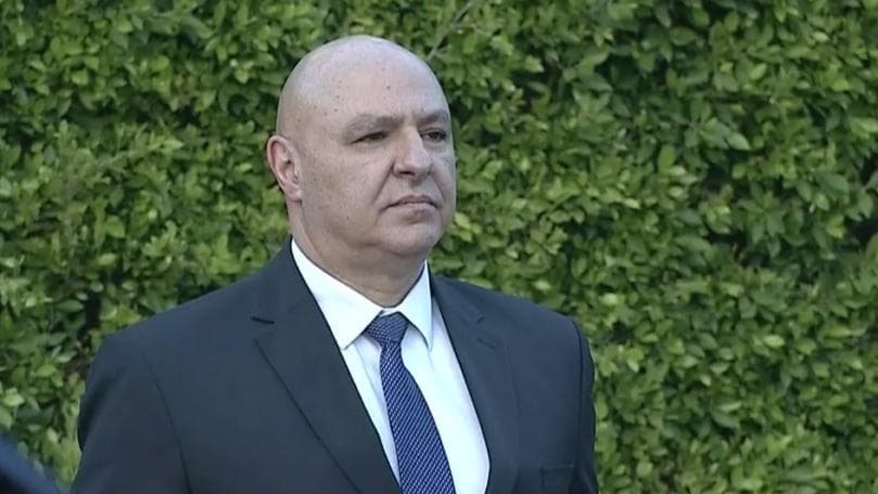 عون يقود لبنان نحو خيار التفاوض