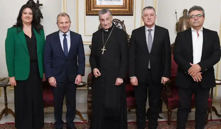 باسيل من بكركي: قانون الانتخاب إنجاز يتمّ تعطيله