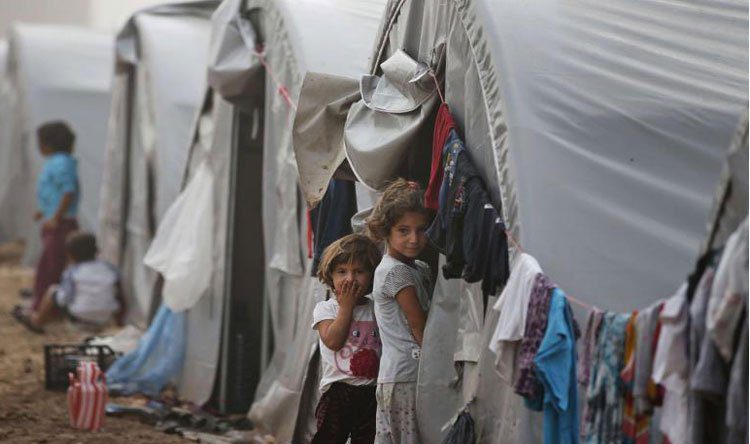 ملف النازحين السوريين على طاولة وزير الداخلية