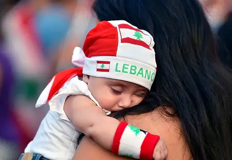 انتخابات-مغتربين-طفل