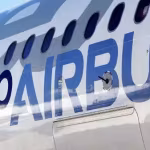“إيرباص”… مراجعة شاملة لآلاف طائرات A320 بسبب خلل تقني وسط تداعيات عالمية