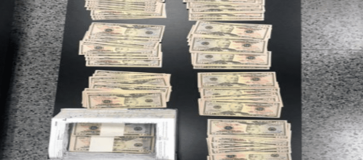تهريب-دولارات-عبر-المطار