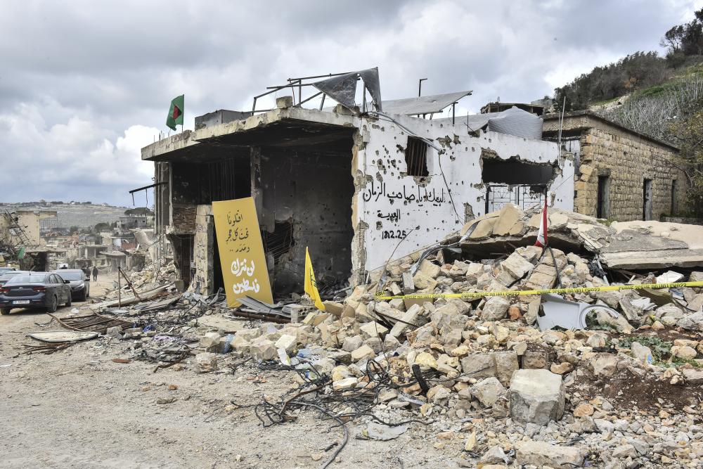 بعد عام… مصالح إسرائيل و”الحزب” أم مصلحة لبنان؟