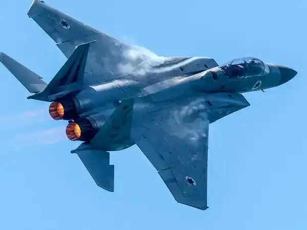 طيران حربي فوق الهرمل