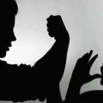 في بيروت… رجل خمسيني يعتدي على تلميذ ويُوثّق فعلته بالفيديو!