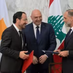 لبنان يتقلّب على صفيحين عشية زيارة البابا… المبادرة المصرية تجدّد التحذير من حرب