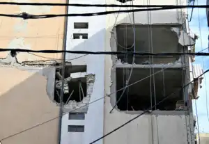 غارة-2-1-300x207-1