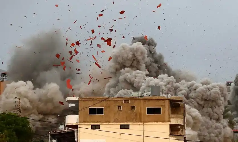 التصعيد الإسرائيلي يعيد المدنيين إلى دائرة النار ويسقط…