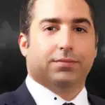 فضيحة الـ 4.7 ملايين يورو: تزوير محترف وأدلة جديدة دامغة… من ينقذ كريم خياط من “الجرم المشهود”؟