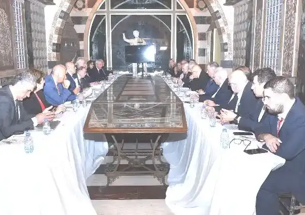 فرعون يرعى لقاءً تشاوريًا حول حياد لبنان