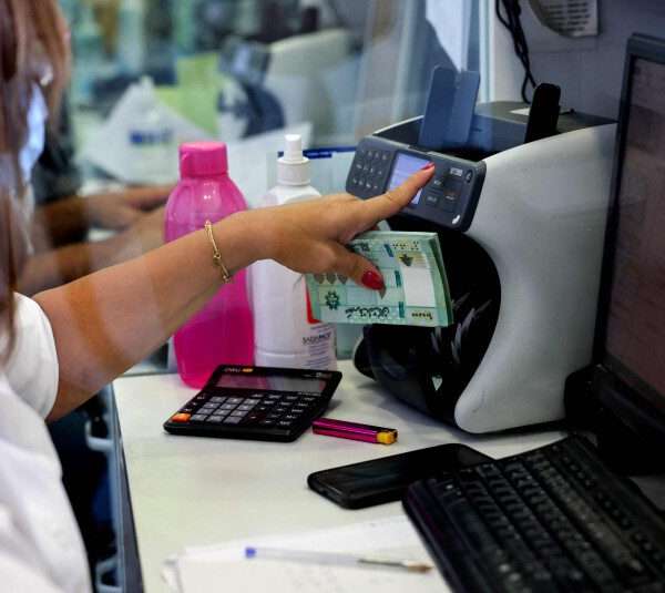 اصحاب المصارف المأزومة: أرباح تكبر ورساميل تتضخّم