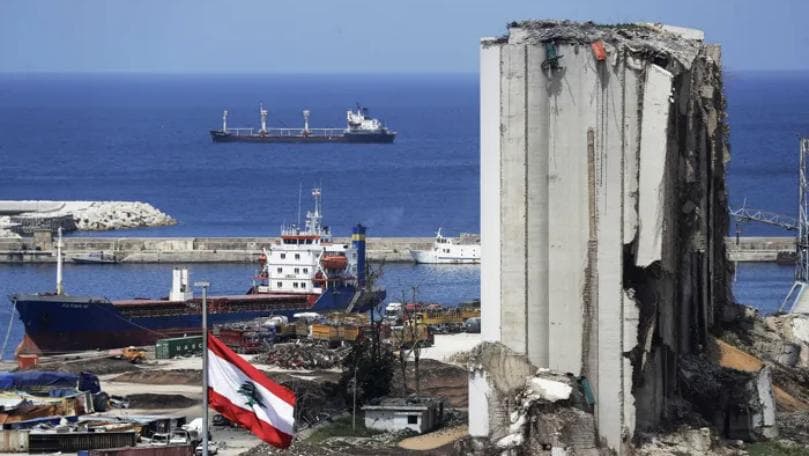 جولة وزاريّة في مرفأ بيروت… معدّات السكانر المتطوّرة…