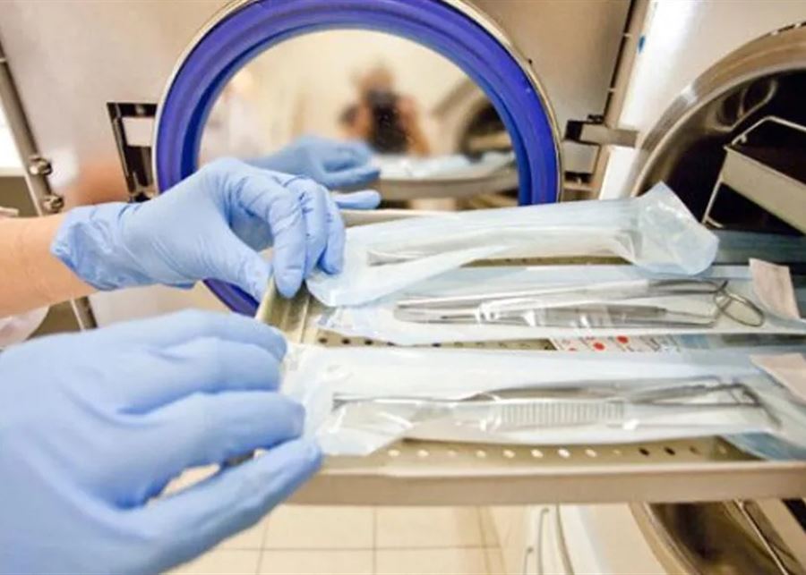 مستلزمات طبية مهرّبة “بالشنطة”… من يتحمّل المسؤولية؟