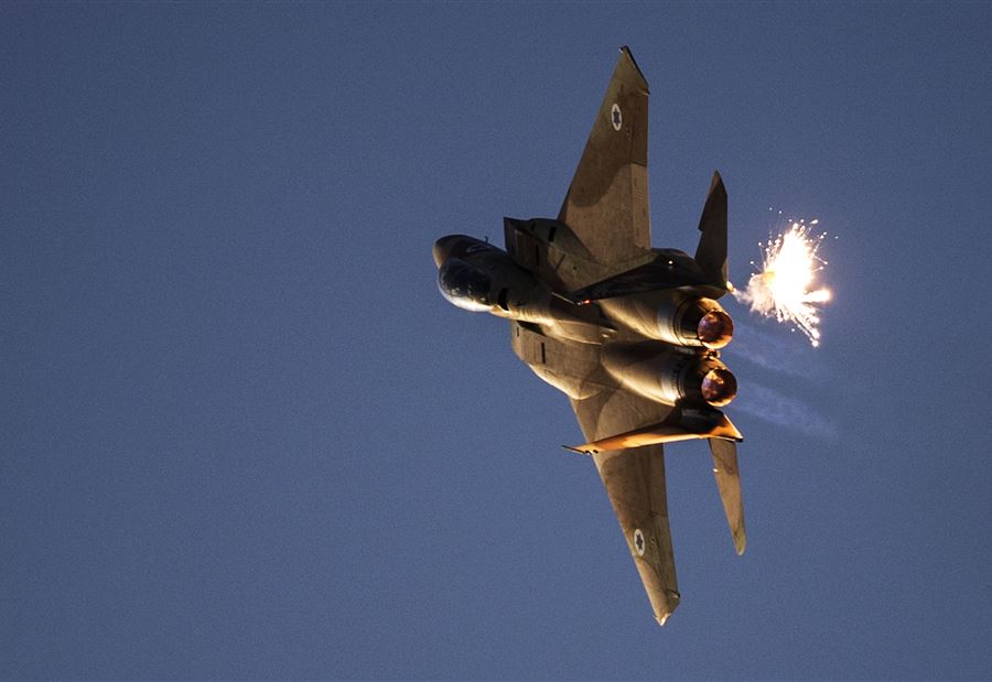 تحليق معاد فوق البقاع وغارات وهمية على الجنوب