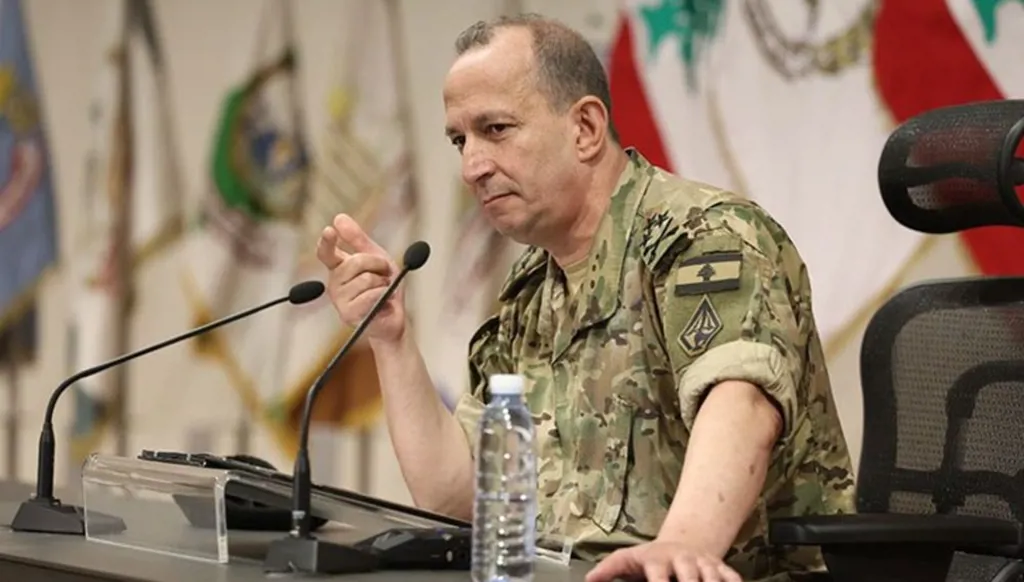 قائد الجيش الى الولايات المتحدة