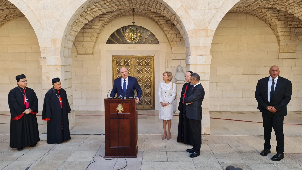 عون يحاول تبديد المخاوف من حرب متجدّدة… إسرائيل تُكثّف الغارات وتعاود اغتيال الكوادر