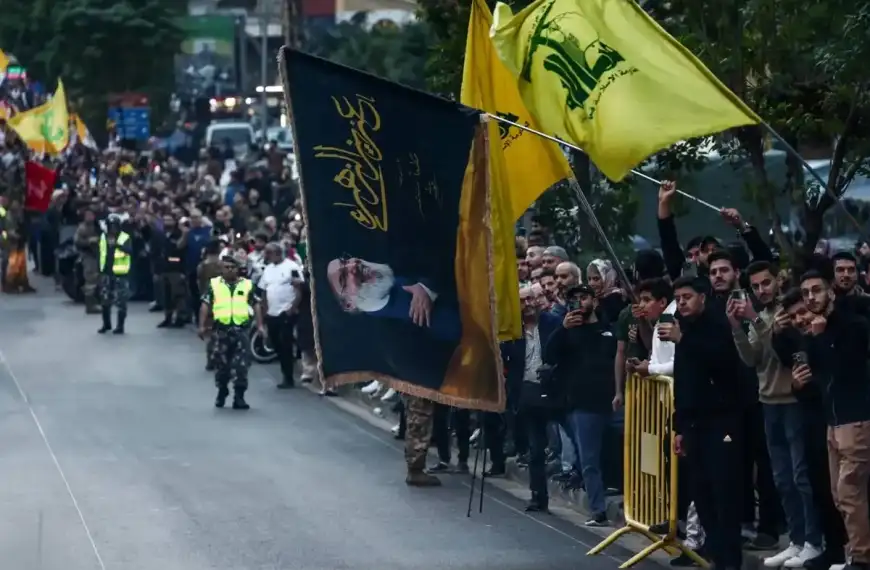 العراق يعتبر «الحزب» والحوثيين إرهابيين ثم يتراجع: خطأ…