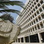 قانون الفجوة المالية يقترب من مجلس الوزراء والخلافات تنذر بتعطيله في البرلمان