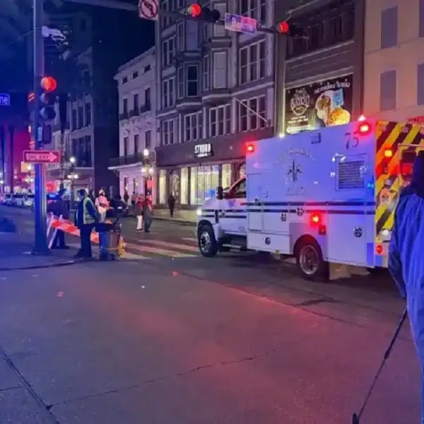 مقتل شخصين وإصابة ثمانية بإطلاق نار داخل جامعة…