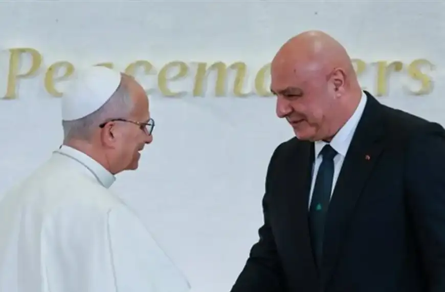 كلمتا البابا ورئيس الجمهورية…خطاب واحد بصوتين