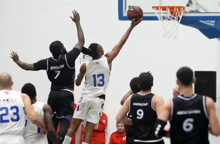 هوبس يفرض شخصيّته ويفوز في مواجهة متقاربة أمام…