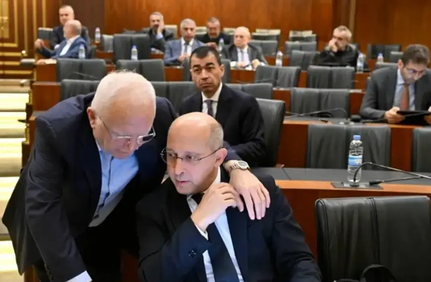 جلسة اليوم: “نصاب مؤمن إنما على شفير السقوط”