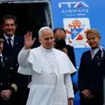 الرؤساء الثلاثة وصلوا الى المطار للمشاركة في مراسم  الوداع الرسمي للبابا